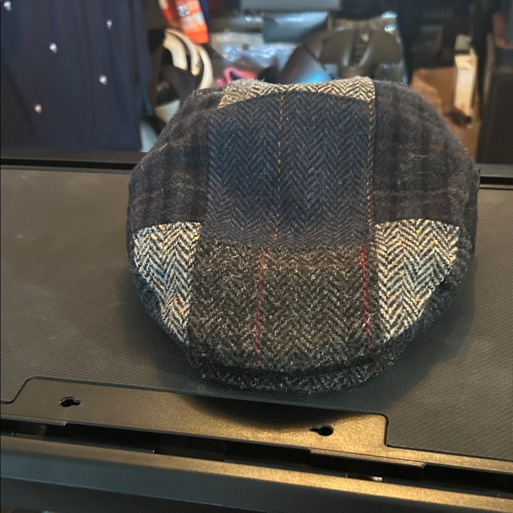 Mucros cap
